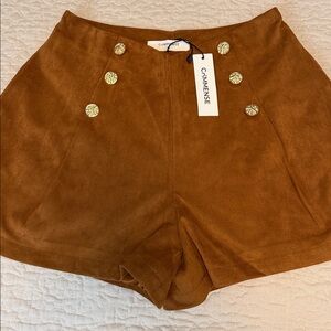 Commense Size Medium High-Waist Rust Brown Suede-Look Shorts with Gold Buttons
